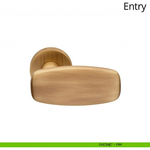 Maniglia per porta interna Entry Linea Calì rosetta tonda bassa patinè