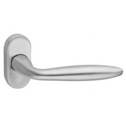 Maniglia con rosetta ovale in acciaio per porta Francia Fimet Inox