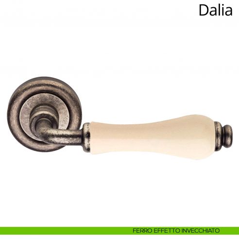Maniglia porcellana avorio Dalia Linea Calì ferro effetto invecchiato