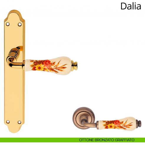 Maniglia porcellana avorio decorata con placca per porta Dalia Linea Calì cieca ottone bronzato satinato