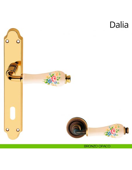 Maniglia porcellana avorio fiorata con placca per porta Dalia Linea Calì patent bronzo opaco