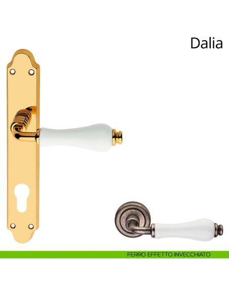 Maniglia porcellana bianca con placca per porta Dalia Linea Calì yale ferro effetto invecchiato