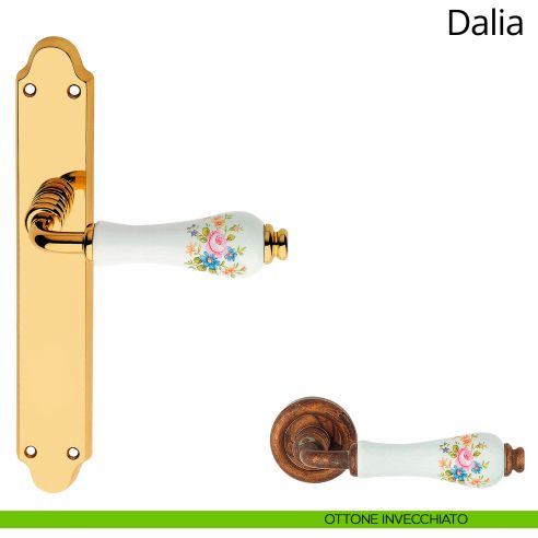 Maniglia porcellana bianca decorata con placca per porta Dalia Linea Calì cieca ottone invecchiato