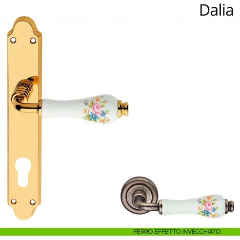 Maniglia porcellana bianca decorata con placca per porta Dalia Linea Calì yale ferro effetto invecchiato