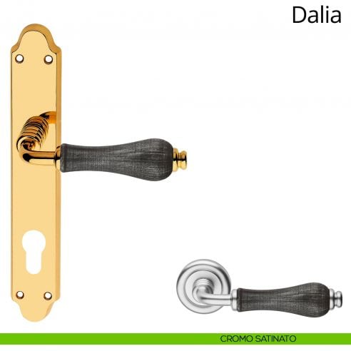 Maniglia porcellana denim con placca per porta Dalia Linea Calì yale cromo satinato