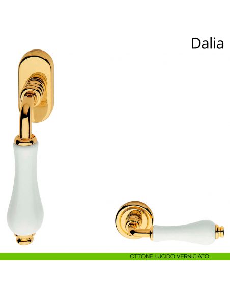 Maniglia con porcellana bianca per finestra martellina DK Dalia Linea Calì ottone lucido verniciato