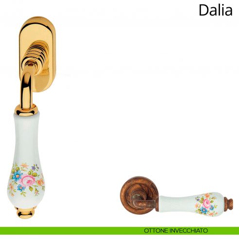 Maniglia con porcellana bianca decorata per finestra martellina DK Dalia Linea Calì ottone invecchiato
