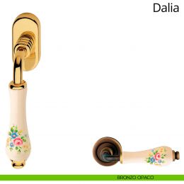 Maniglia con porcellana avorio fiorata per finestra martellina DK Dalia Linea Calì 2