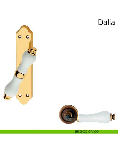 Maniglia porcellana bianca per finestra cremonese Dalia Linea Calì bronzo opaco