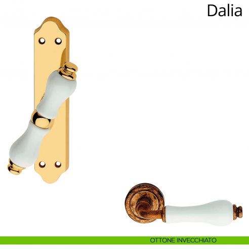 Maniglia porcellana bianca per finestra cremonese Dalia Linea Calì ottone invecchiato