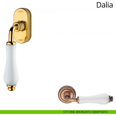 Maniglia porcellana bianca per finestra martellina DK antintrusione Dalia Linea Calì ottone bronzato graffiato