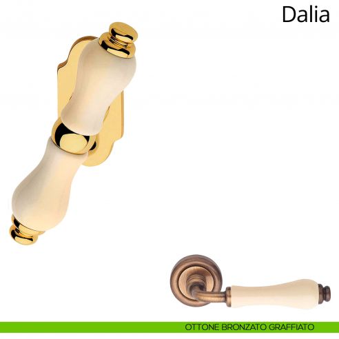 Maniglia porcellana avorio per finestra martellina Dalia Linea Calì ottone bronzato graffiato