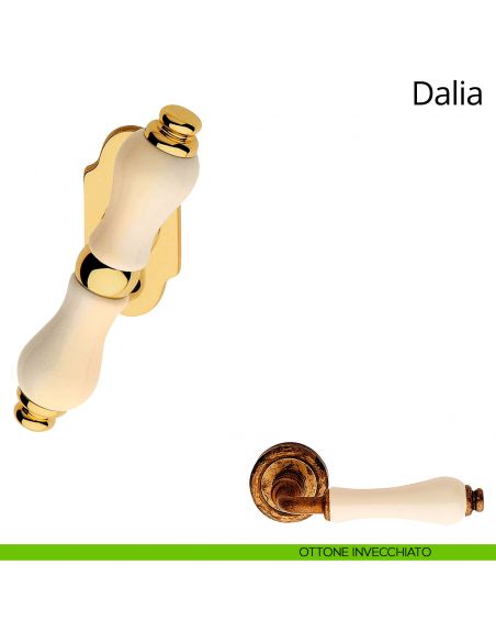 Maniglia porcellana avorio per finestra martellina Dalia Linea Calì ottone invecchiato