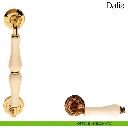 Maniglione porcellana avorio per porta Dalia Linea Calì ottone anticato