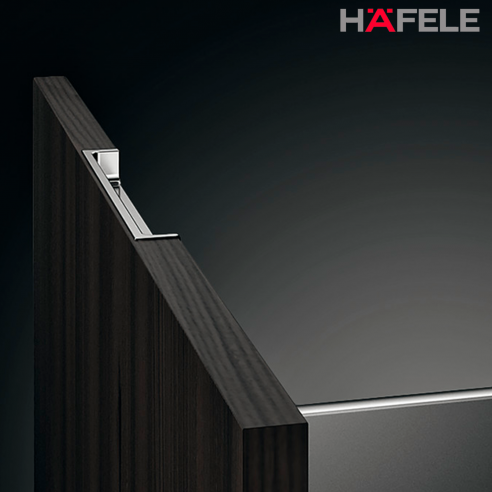 Maniglia rettangolare a incasso per mobile Hafele in Zama ambientata