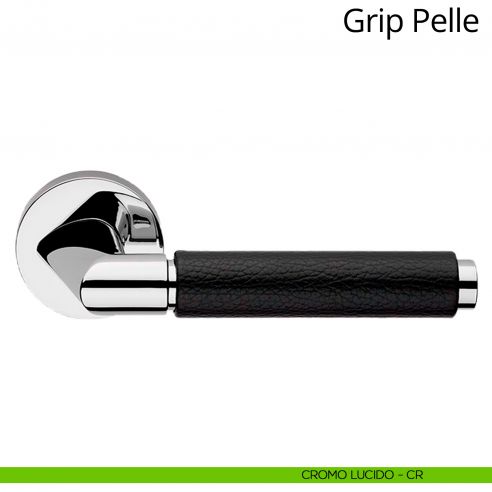 Maniglia in pelle per porta interna Grip Pelle Linea Calì rosetta tonda tradizionale cromo lucido