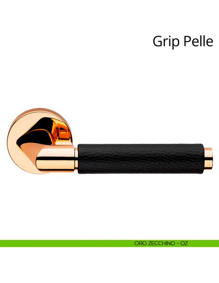 Maniglia in pelle per porta interna Grip Pelle Linea Calì rosetta tonda bassa oro zecchino