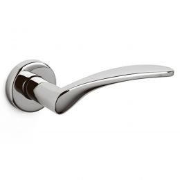 Maniglia per porta Novella Olivari