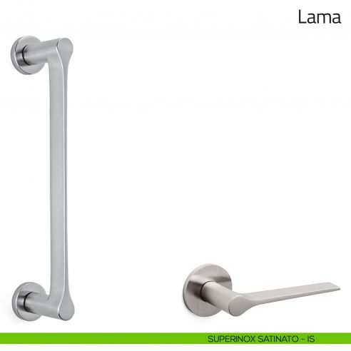 Maniglione per porta Lama Olivari con rosette superinox satinato