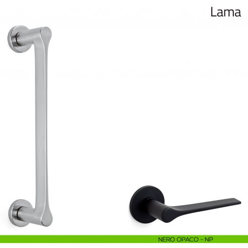 Maniglione per porta Lama Olivari con rosette nero opaco