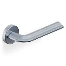 Maniglia per porta H 381 Valli collezione Fusital con rosetta fine