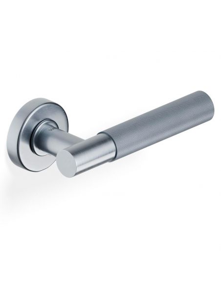 Maniglia per porta H 379 Valli collezione Fusital con rosetta fine