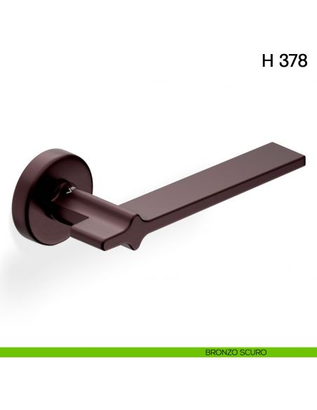 Maniglia per porta H 378 Valli collezione Fusital con rosetta fine bronzo scuro