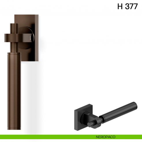 Maniglia per finestra martellina DK H 377 Valli collezione Fusital con rosetta fine neropaco