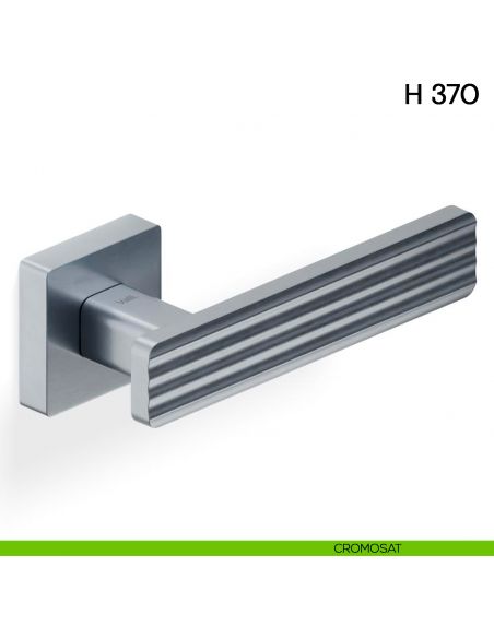 Maniglia per porta H 370 Valli collezione Fusital con rosetta fine cromosat