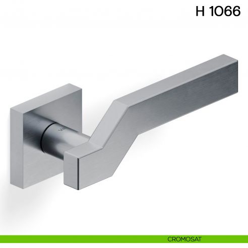 Maniglia per porta H 1066 Valli collezione Fusital con rosetta fine cromosat