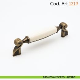 Maniglia in porcellana shabby per mobile rustico Cosmov articolo 1219 2