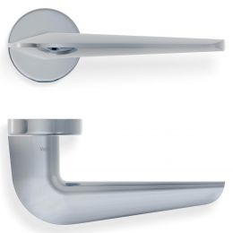 Maniglia per porta H 1052 Valli collezione Fusital con rosetta fine 2