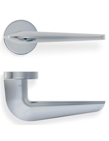 Maniglia per porta H 1052 Valli collezione Fusital con rosetta fine