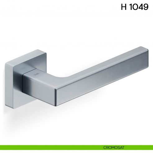 Maniglia per porta H 1049 Valli collezione Lab con rosetta fine cromosat