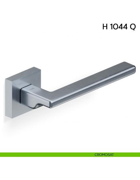 Maniglia per porta H 1044 Q Valli collezione Fusital con rosetta fine cromosat