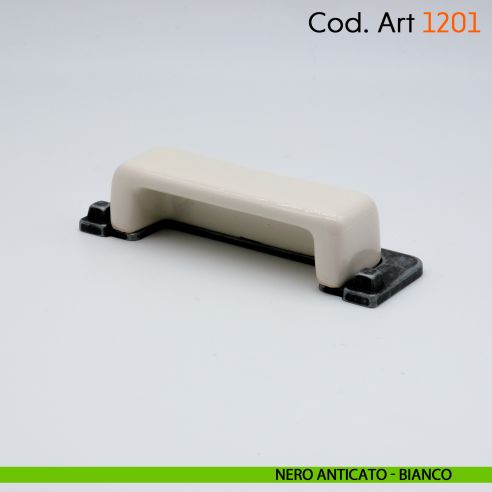 Maniglia rustica con porcellana per mobile shabby Cosmov articolo 1201 nero anticato - avorio