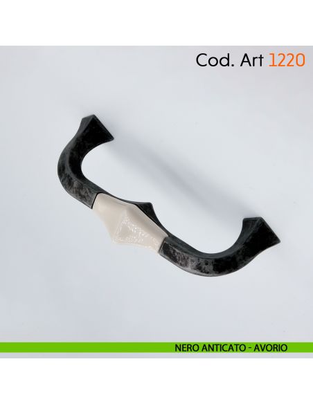 Maniglia in porcellana shabby per mobile rustico Cosmov articolo 1220 nero anticato - avorio