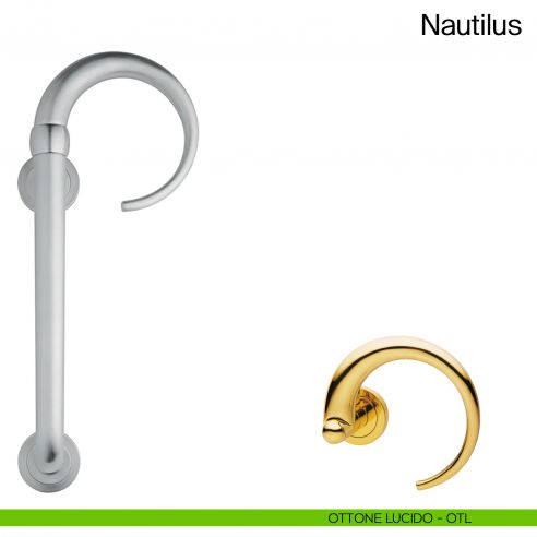 Maniglione per porta Nautilus Manital con rosette ottone lucido