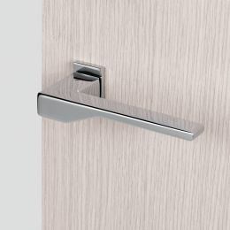 Maniglia per porta Dea Colombo Design con rosetta minimale Zero Evolution 2