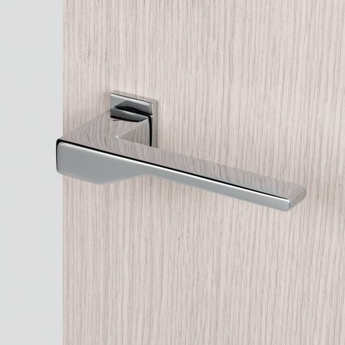 Maniglia per porta Dea Colombo Design con rosetta minimale Zero Evolution