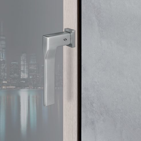 Maniglia per finestra martellina DK Zero Dea Colombo Design con rosetta minimale