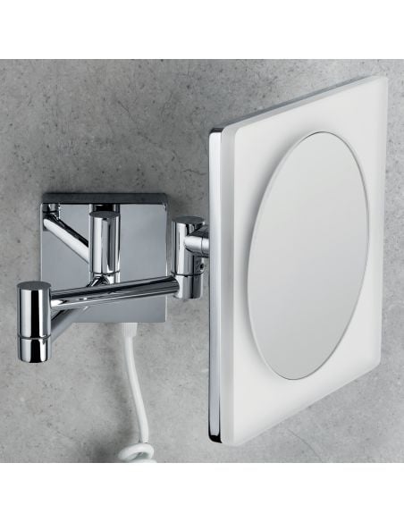 Specchio ingranditore a muro 3x con luce LED Colombo Design