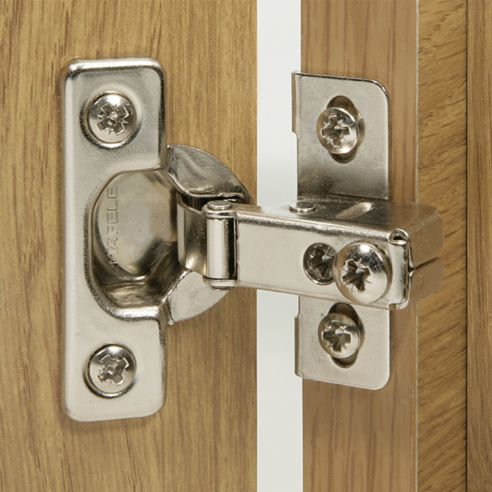 Cerniera a braccio corto Hafele per ante sottili per camper e caravan apertura 95 gradi