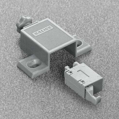 Cricchetto meccanico a pressione singolo con adattatore di regolazione per anta Salice Push DP4SNG