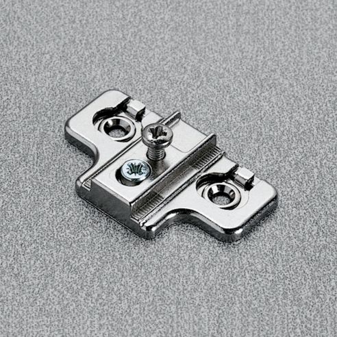 Base H 0 asimmetrica a croce per cerniera Salice B383E09