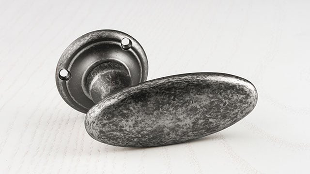 maniglia-ovalino-191-reguitti-con-viti-a-vista